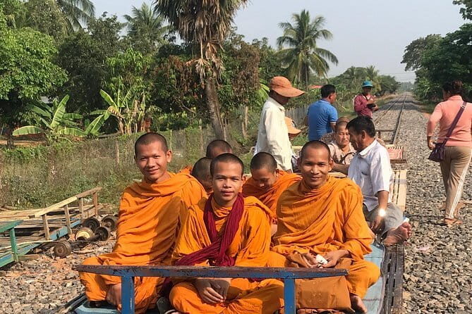 1 day special Tour: Angkor Wat,Bayon,Ta Prohm, Bantey srei and Beng Mealea - Angkor Wat: the seven-wonder centerpiece you’ll keep thinking about