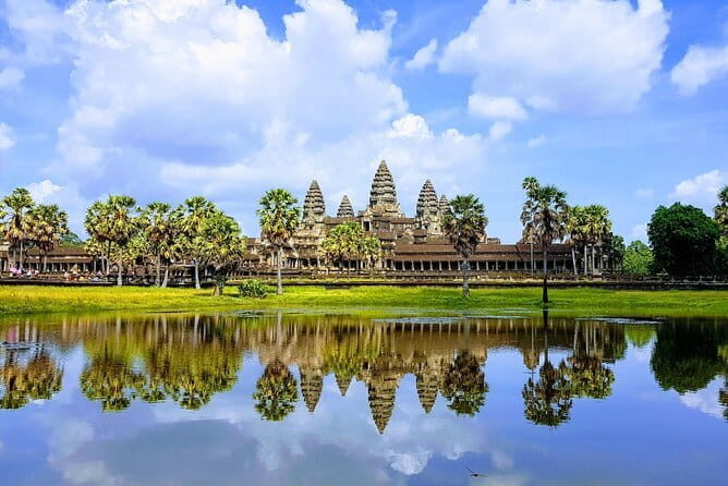 1 day special Tour: Angkor Wat,Bayon,Ta Prohm, Bantey srei and Beng Mealea - Price and value: what $162.06 really means
