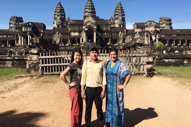 2-Day 'Angkor & Village' Tour - Door-to-door comfort in an air-conditioned vehicle