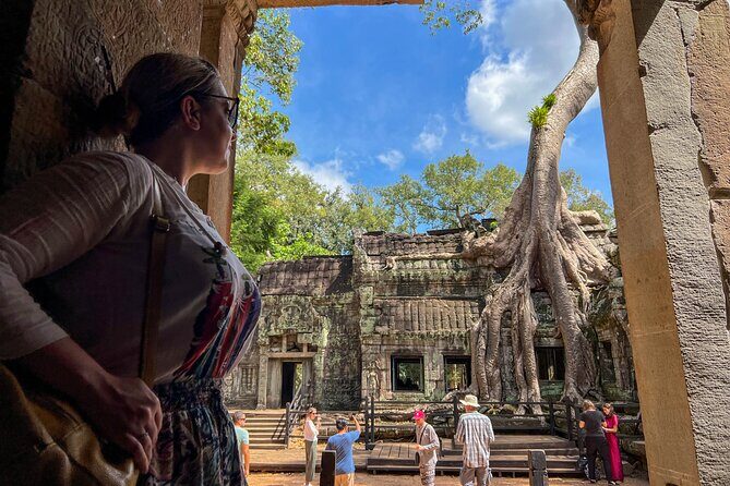 2-Day Angkor Wat and Banteay Srei with Countryside Exploration - Lunch at Angkor Archaeological Park and Banteay Srei’s precision carvings