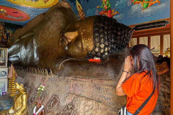 2 Day Angkor Wat Kulen Mountain Beng Mealea Floating Village Tour - Angkor Thom’s South Gate, Bayon faces, and elephant terrace moments