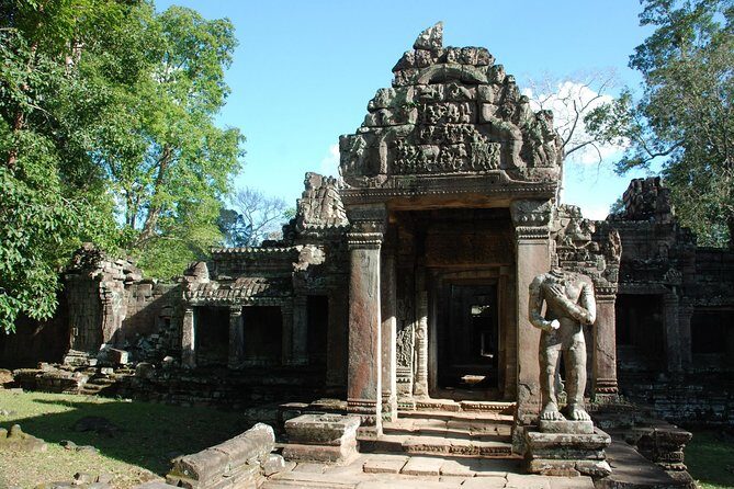 2-Day Angkor Wat & Tonle Sap Tour - Lunch, then Angkor Wat in full daylight