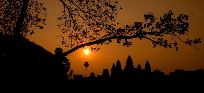 2-Day Angkor Wat With Small, Big Circuit & Banteay Srei Tour - Small and Big Circuits: how this 2-day route helps you actually enjoy Angkor