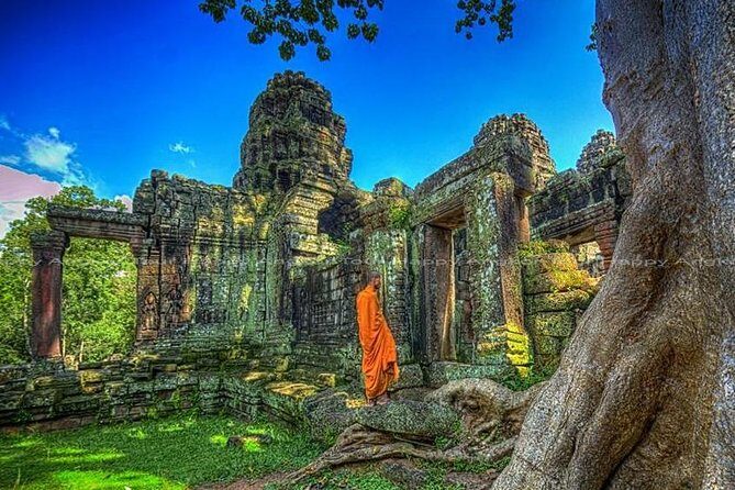 2-Day Angkor Wat with Temples On Small Circle & Kulen Waterfall - Phnom Kulen National Park: 1000 Lingas, reclining Buddha, and waterfall