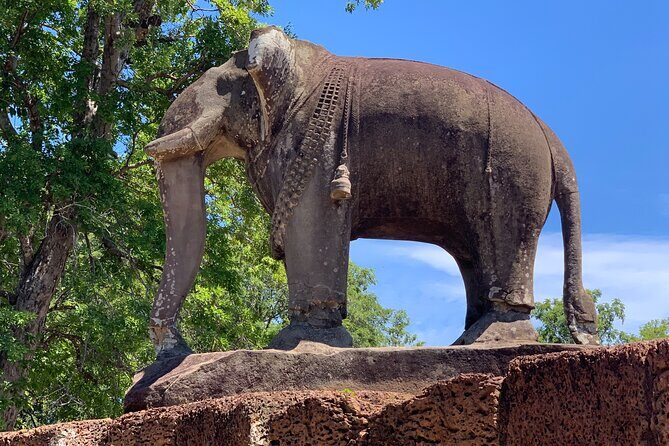 2 Days Angkor temples with Sunrise & Sunset - Day 2 sunrise and the quieter circuit after