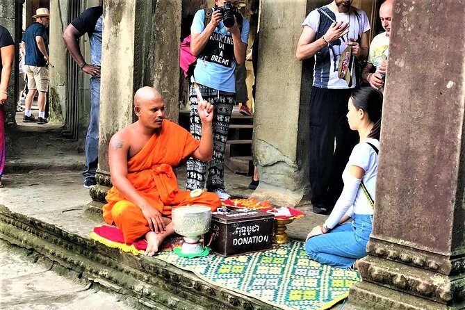 2 Days Exclusive Temple Highlights with Sunset and Sunrise Tour - How the guide improves every temple (and how you’ll feel less lost)