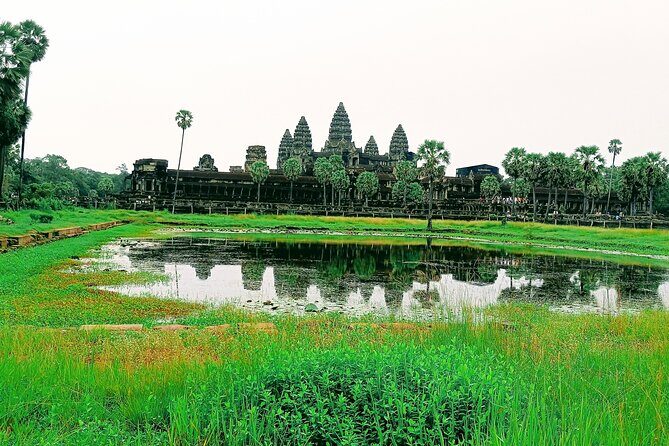 2 Days Tuk Tuk Private Tour of Angkor - The Big Win: Suy Sith’s Temple Explanations (Not Just Directions)