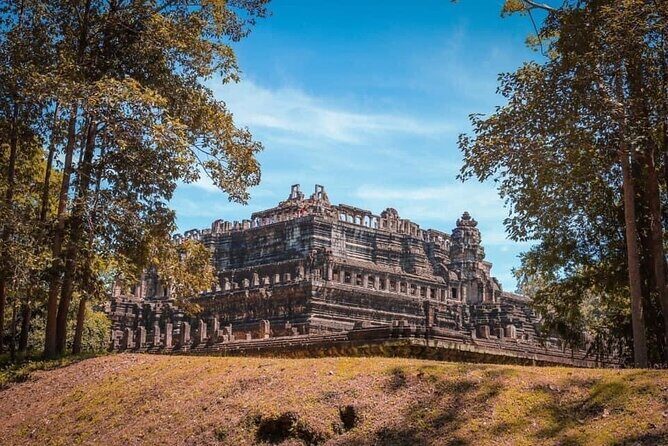 2days Explore Angkor wat Small Tour & Big Tour + Banteay Srei (Private tour) - Price and logistics: what you pay for (and what you don’t)