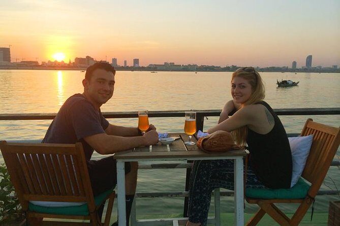 2hours Private Sunset Cruise with unlimited beer, soft drinks and Tour guide - Logistics that matter: where you meet and how easy it is to start
