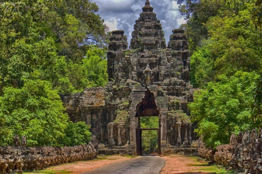 3-Day Angkor Wat & All Interesting Temples With Beng Mealea - Day 3: Roluos Group history, then Beng Mealea’s jungle maze