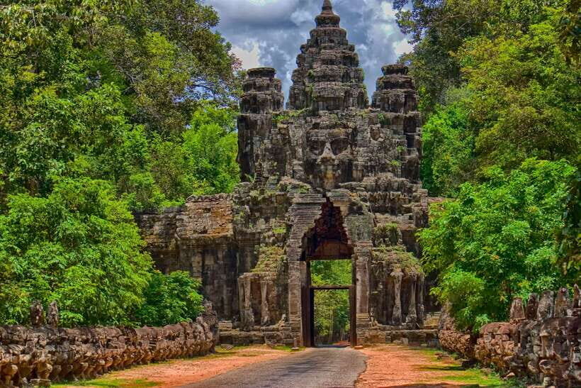 3-Day Angkor Wat & All Major Temples & Kulen Mount Waterfall - How the Guides and Drivers Change the Experience