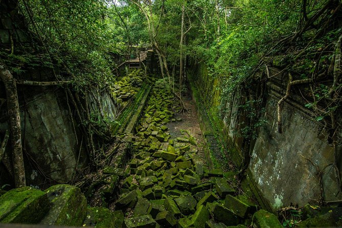3-Day Angkor Wat with All Interesting Major Temples, Banteay Srei & Beng Mealea - Day 2: sunrise at Angkor Wat plus Prah Khan and Banteay temples