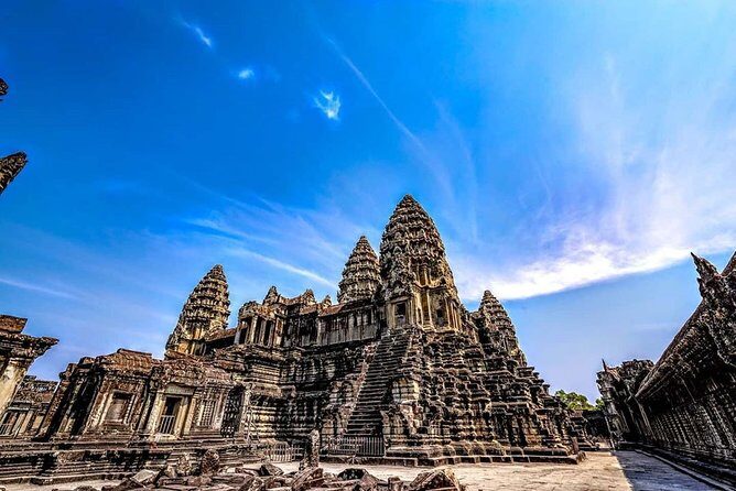 3-Day Tour(Unforgettable Angkor Temple Complex, Banteay Srei& Floating Village) - Kampong Phluk floating village: a boat ride with real daily rhythm