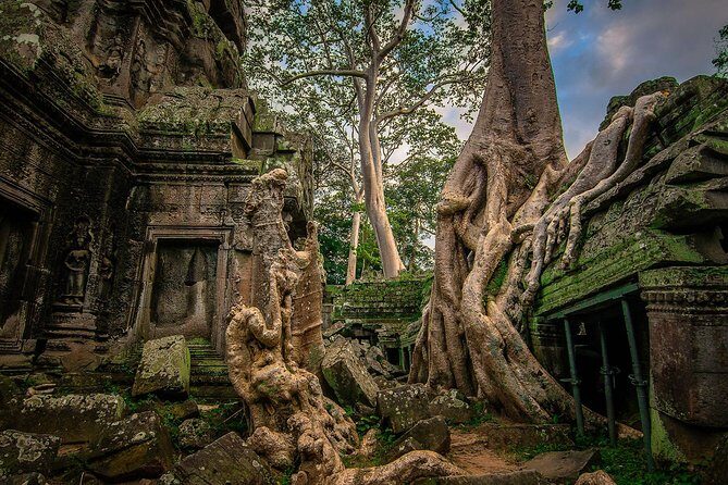 5-Day All Major Temples & Kulen Mount Waterfall & Koh Ker & Beng Mealea - Day 3: Koh Ker (the brief Khmer capital) and the “Indiana Jones” Beng Mealea