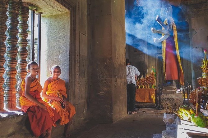 5 Must-See Temples With Private Guided Tour - Cost Breakdown: $75 for the Day, $37 for Temple Entry