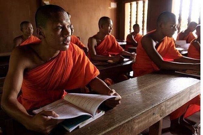 Afternoon tour by tuk tuk to bamboo train,bat cave,killing cave,countryside. - Price and value: what $15 really buys you