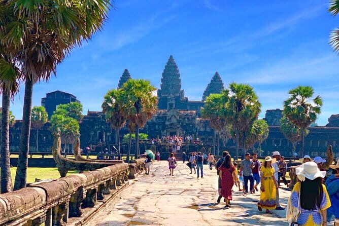 Amazing full day TUKTUK tour - Terrace of the Elephants and Terrace of the Leper King