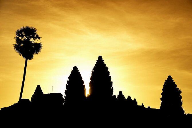 Angkor 2-Day Sunset & Sunrise Small-Group Tour - How the guide and driver change everything (and which names you might meet)