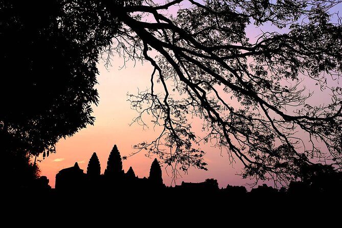 Angkor 2-Day Sunset & Sunrise Small-Group Tour - Timing, walking, and photos: how to survive the long days