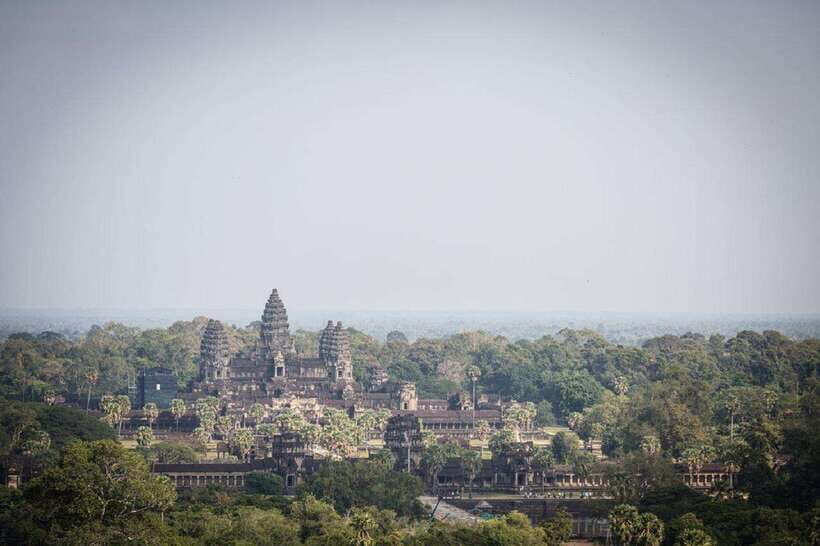 Angkor Balloon Sunrise or Sunset ride and Pick up/Drop off - The Big Win: Floating Nearly Over Angkor Wat