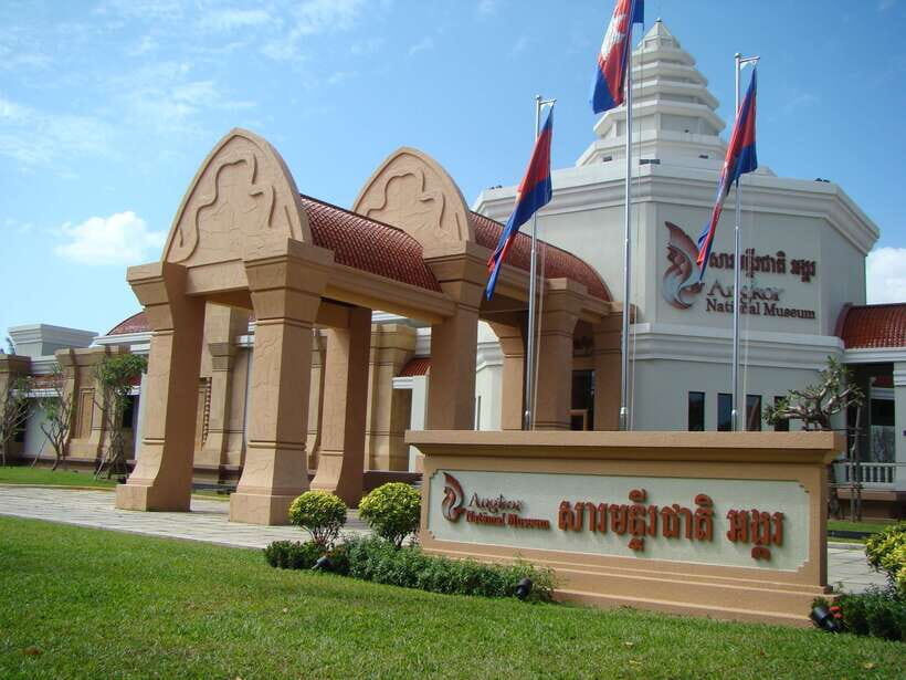 Angkor National Museum Ticket with Tuk-Tuk Pick-Up - Inside the museum: how the 8 galleries guide what you notice
