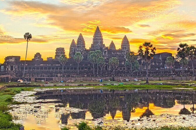 Angkor Sunrise Bike Tour - Breakfast & Lunch included - Why the 4:45am start feels like a smart move