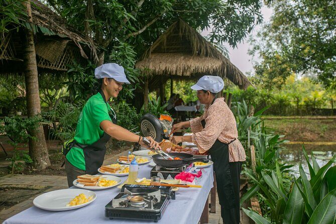 Angkor Sunrise Bike Tour / E-Bike or Tuk Tuk - Why this Angkor Wat sunrise tour feels different on two wheels