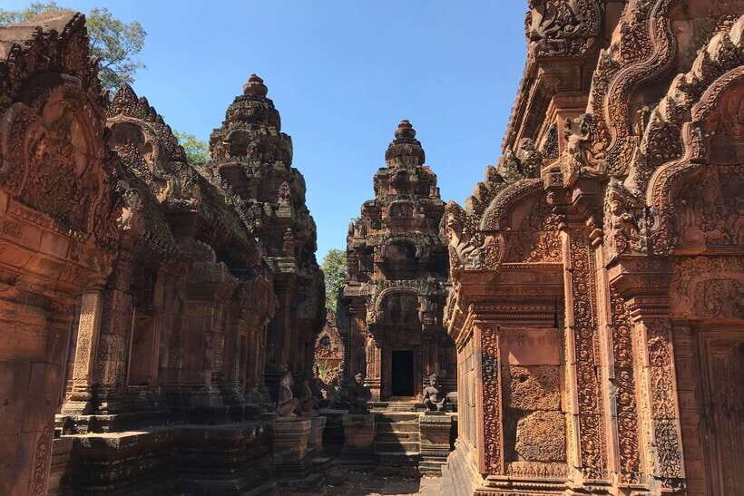 Angkor Temples Highlights Tour: 2 Days with Sunrise - Grand Circuit Day 2: Preah Khan, Neak Pean, Ta Som, East Mebon