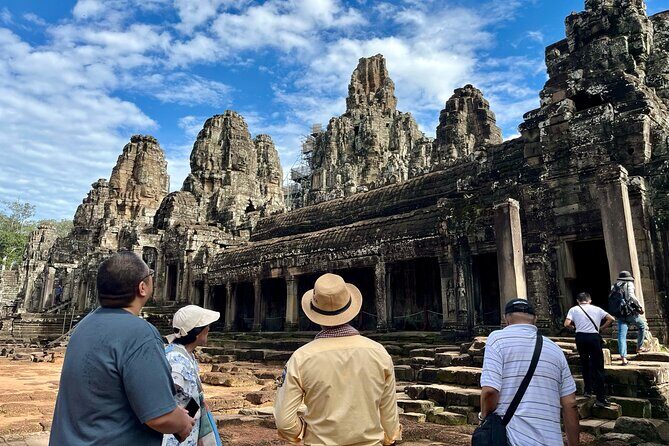 Angkor Wat 1-Day Tour by Private Car or Minivan - Sunrise vs sunset: picking the light without wrecking your timing
