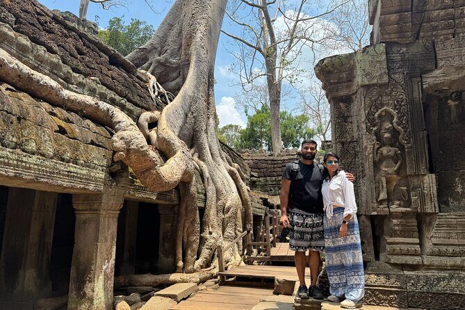 Angkor Wat 1-Day Tour by Private Car or Minivan - Tickets, meals, and heat planning: how to avoid the common mistakes