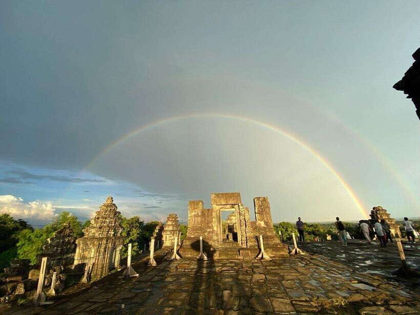Angkor Wat, Angkor Thom, and Ta Prohm Day Trip with Sunset - A one-day loop through the Khmer Empire and its greatest temples
