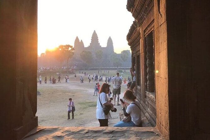 Angkor Wat at Sunrise - Guided Angkor Wat exploration after the sun climbs