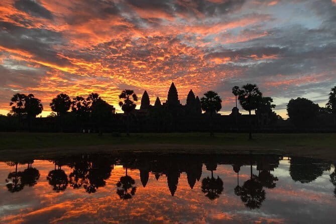Angkor Wat & Banteay Srei 1-Day Tour - Key highlights worth your attention