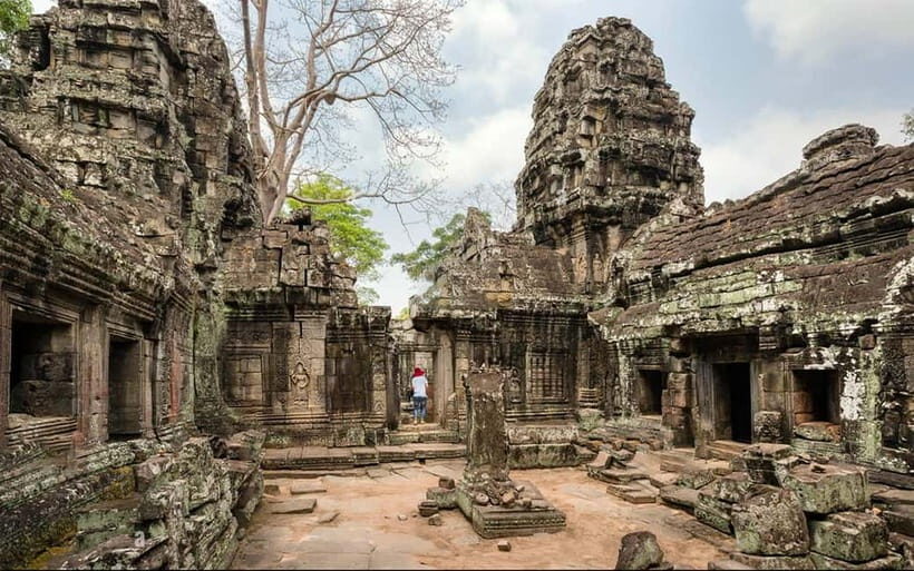 Angkor Wat: Full-Day Guided Sunset Tour - Bayon Temple: Hundreds of Faces and a Different Side of Angkor
