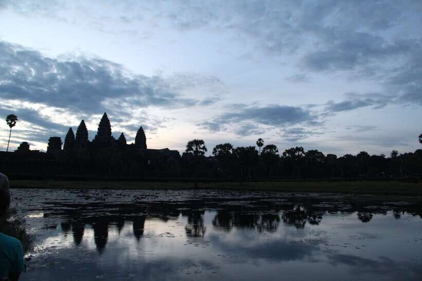 Angkor Wat Full-Day Private Tour with Sunrise - Angkor Thom and Bayon Temple’s Stone Faces