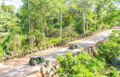 Angkor Wat: Guided Jeep Tour Inclusive lunch at local house - Setting off from Siem Reap: the day starts earlier than you think