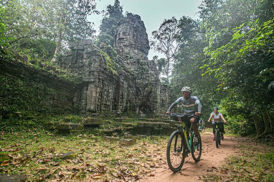 Angkor Wat: Guided Sunrise Bike Tour w/ Breakfast and Lunch - Angkor Wat Sunrise + Guided Temple Time (About 3 Hours)