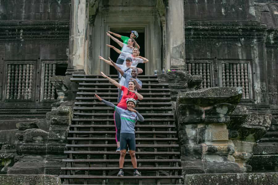 Angkor Wat: Guided Sunrise Bike Tour w/ Breakfast and Lunch - Ta Prohm and the Jungle-Adjacent Feeling (2 Hours)