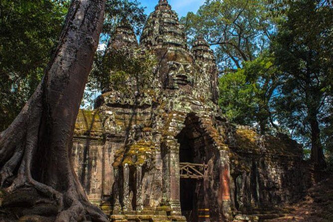 Angkor Wat highlight Tour From Sunrise -Small Group - Sunrise at Angkor Wat, minus the mid-day heat