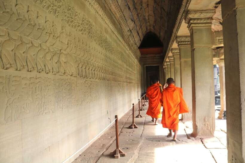 Angkor Wat: Highlights and Sunrise Guided Tour - Comfort, safety, and the small details that earn big reviews