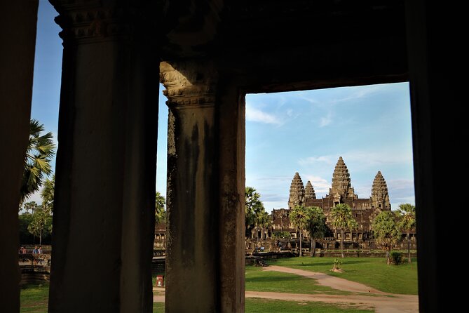 Angkor Wat Highlights and Sunrise Guided Tour from Siem Reap - Cost and Temple Pass Planning: What You’ll Really Pay