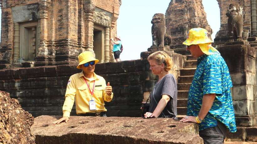 Angkor Wat: Highlights and Sunrise with Spanish Guide - Why sunrise at Angkor Wat is the smart choice