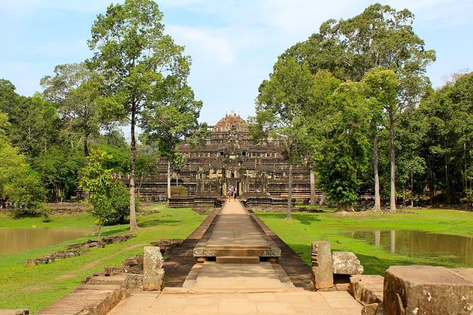Angkor Wat one Day Private Tour for All Highlight Angkor Temples - Dress code and temple manners: the rule that can stop you at the gate