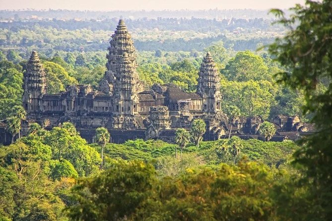Angkor Wat Private Tour in a Tuk Tuk - The Guide Makes (or Breaks) the Day: English, Pacing, and Carving Clues
