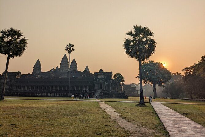 Angkor Wat Private Tuk-Tuk Tour (sunrise Option) & more - Banteay Kdei: the calmer finish with standout stonework