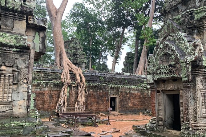 Angkor Wat Small Circuit Tour - Dress code rules: the one detail that can ruin your day