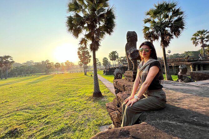 Angkor Wat Small Group Tour and Sunset with Lunch Included - Door-to-door Siem Reap comfort (and why it matters at Angkor)