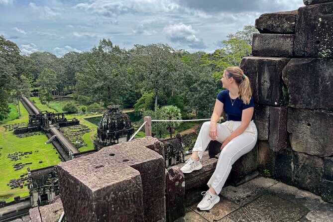 Angkor Wat Small Group Tour and Sunset with Lunch Included - Baphuon Temple: Shiva, layered structure, and a change of mood
