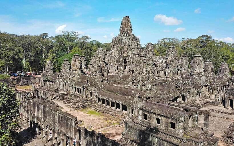 Angkor Wat Small Tour With Private Tuk Tuk - The temple pass: the one item you must plan for