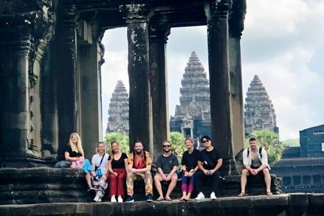 Angkor Wat Sunrise & 3 Main Temples with Breakfast – Small Group - Angkor Wat Sunrise: Seeing the Towers Wake Up